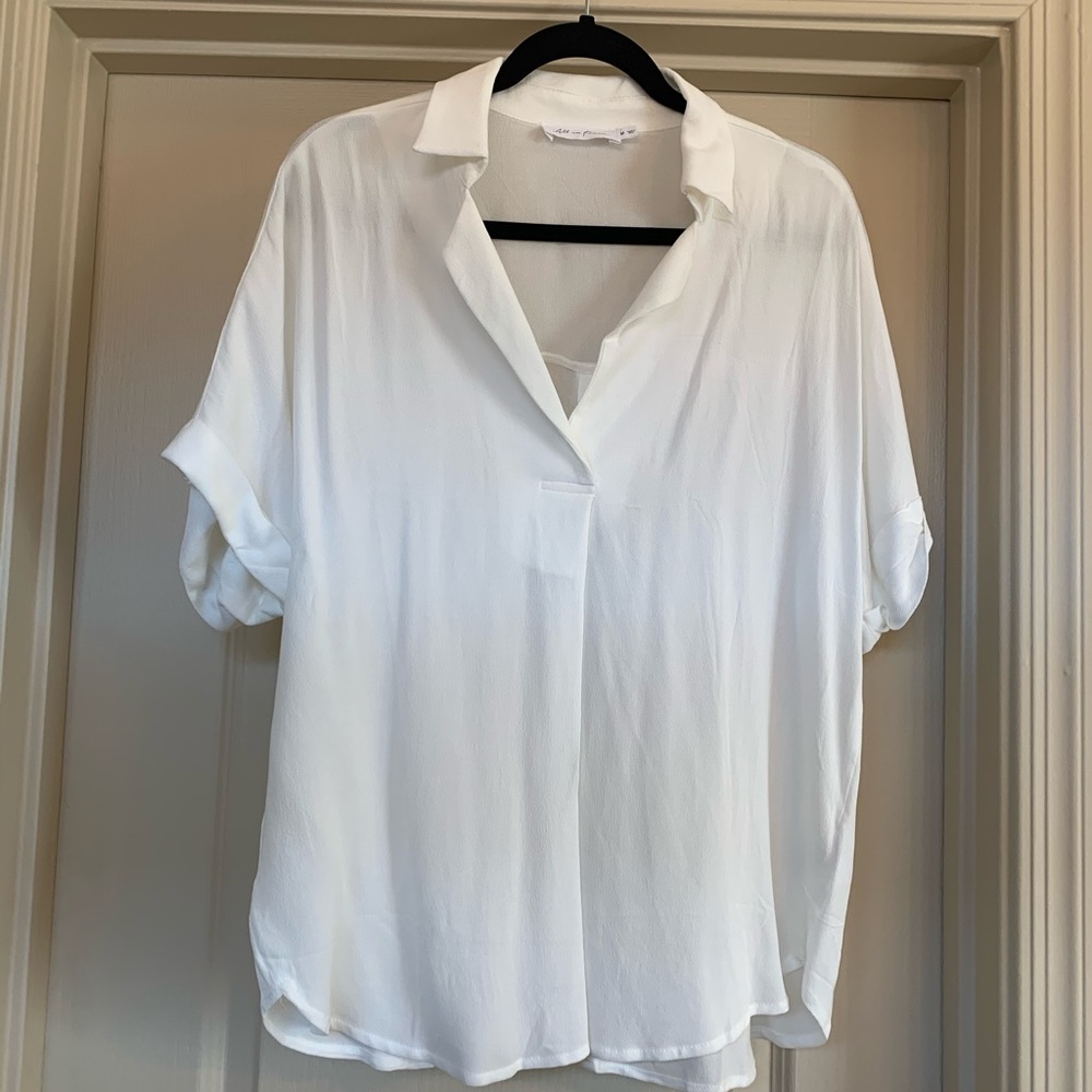 Never worn button back top from Nordstrom size M
